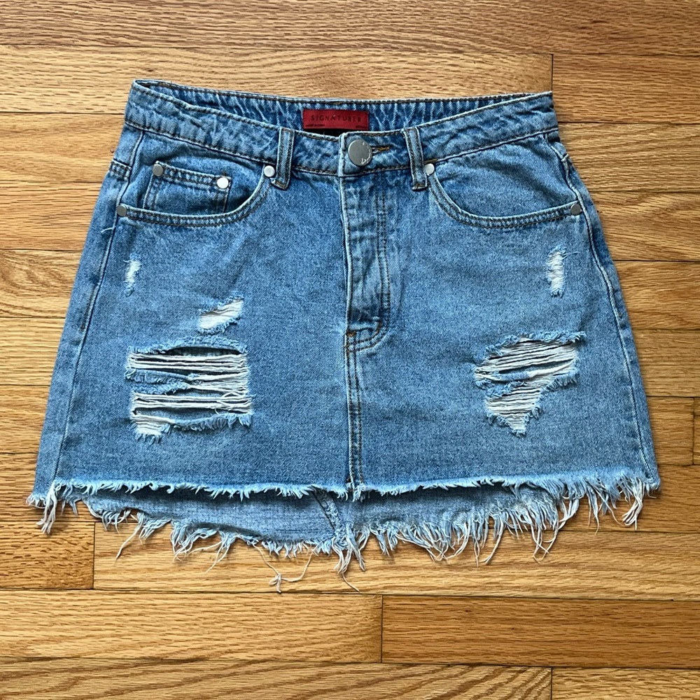 Signature denim mini skirt